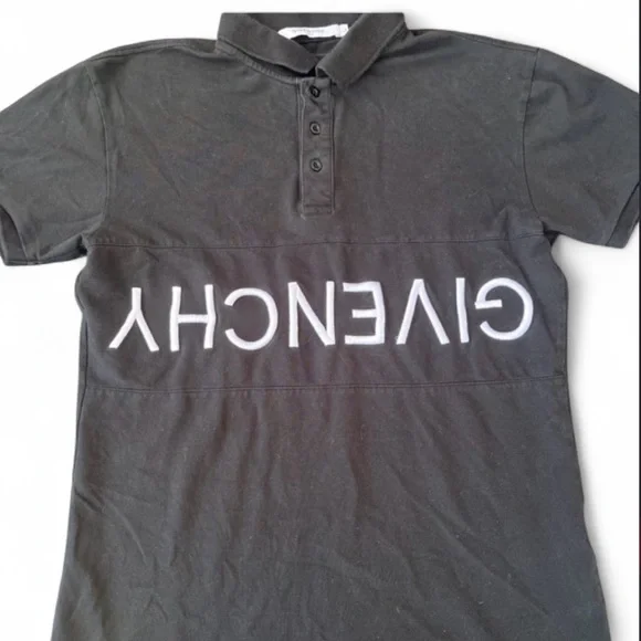 Givenchy Men’s Pique Polo Shirt with Upside down Logo Size L - Picture 2 of 6